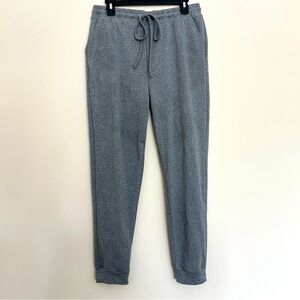 Love Streak Women’s Heather Gray Joggers